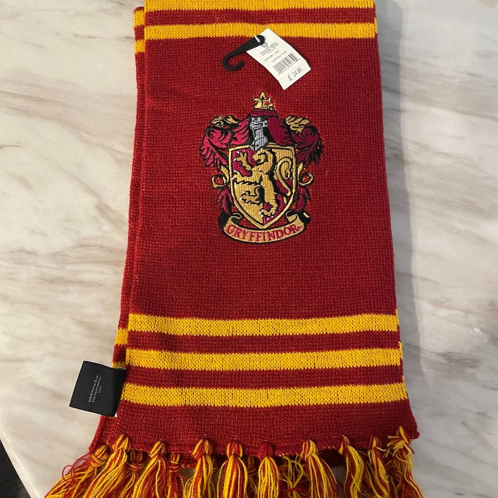 Harry Potter Embroidered Gryffindor  Scarf